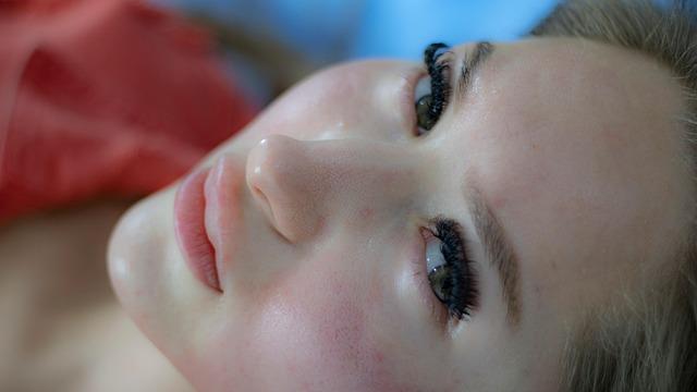 Ce este dermatoza scuamoasă, definiție și impact asupra pielii